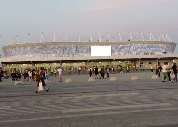 Реконструкция стадиона Азова к ЧМ2018 может идти быстрее Футбол ЮФОСКФО Стадион Азова к ЧМ 2018 сроки строительства нарушены