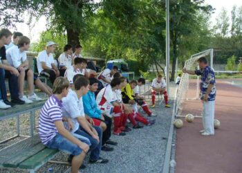 Футбол 1-я лига 2018 Центр - Первенство Ростовская область