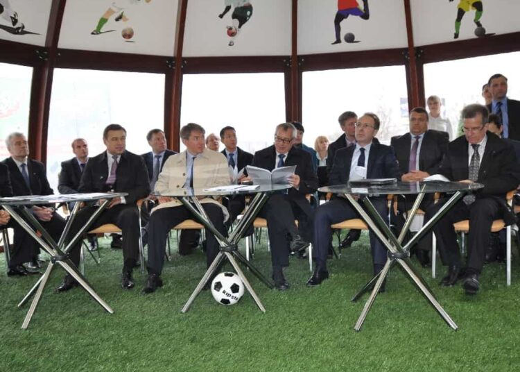 Комиссия ФИФА инспектировала Ростов претендующий на ЧМ2018 Футбол ЮФОСКФО Как ФИФА инспектировала Ростов претендующий на ЧМ 2018