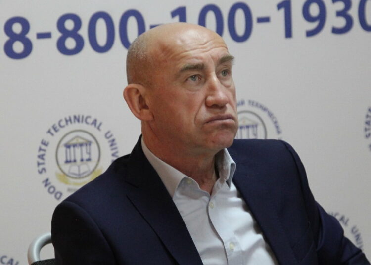 Интервью у Крупина Владимира за февраль 2008 годаmiranatolevis2024 Футбол ЮФОСКФО Владимир Крупин в 2008 году вывел ФК Факел Аксай в ВЛ Ростовской области