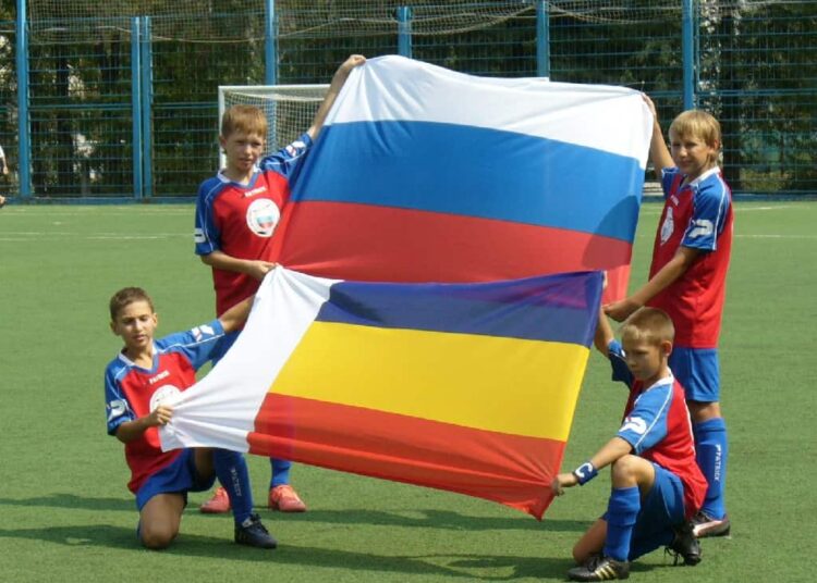 Скандал на турнире по футболу КокаКола среди школьников Футбол ЮФОСКФО Приезд Кубка ФИФА 2006 сопровождался скандалом