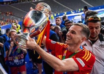 Футбол финала Евро-2024 выиграла Испания, победив Англию (2:1)