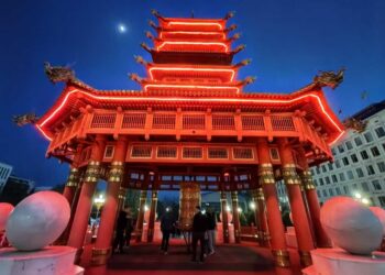 Элиста Калмыкия - куда сходить, что смотреть