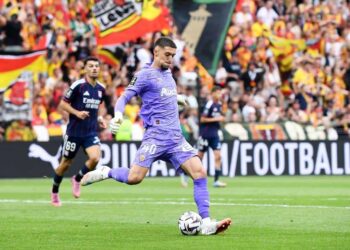 Что интересного в чемпионате Франции по футболу 2025-2026