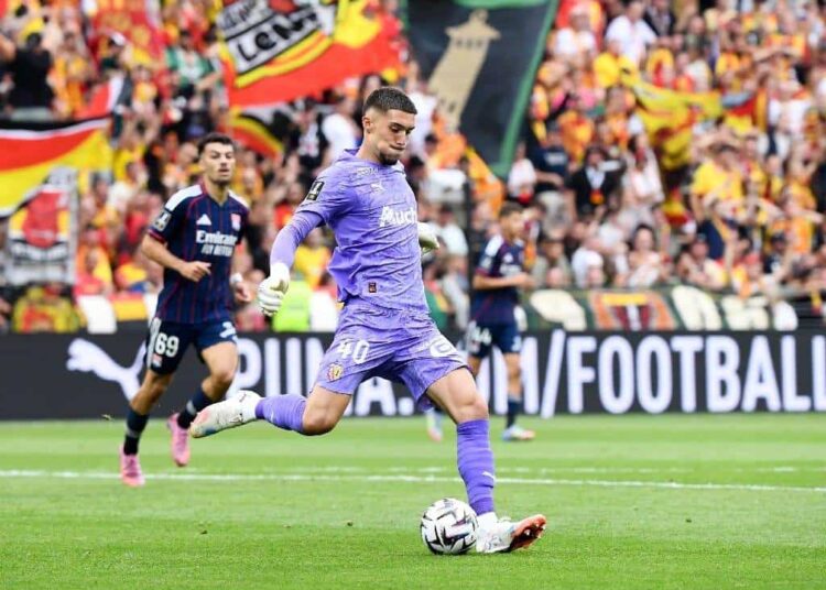 Что интересного в чемпионате Франции по футболу 2025 2026